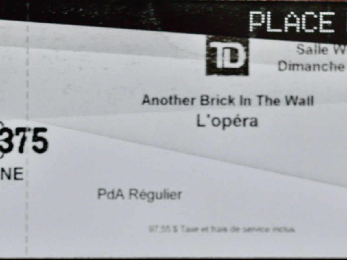 032617 Another Brick In The Wall, Montreal,&nbsp;QC