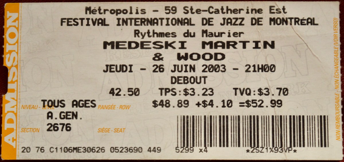 062603 Medeski Martin & Wood/nero, Montréal,&nbsp;QC